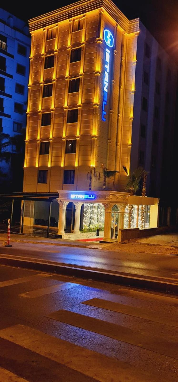 Istanblu Hotel Atasehir Стамбул Екстер'єр фото