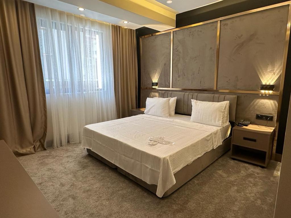 Istanblu Hotel Atasehir Стамбул Екстер'єр фото