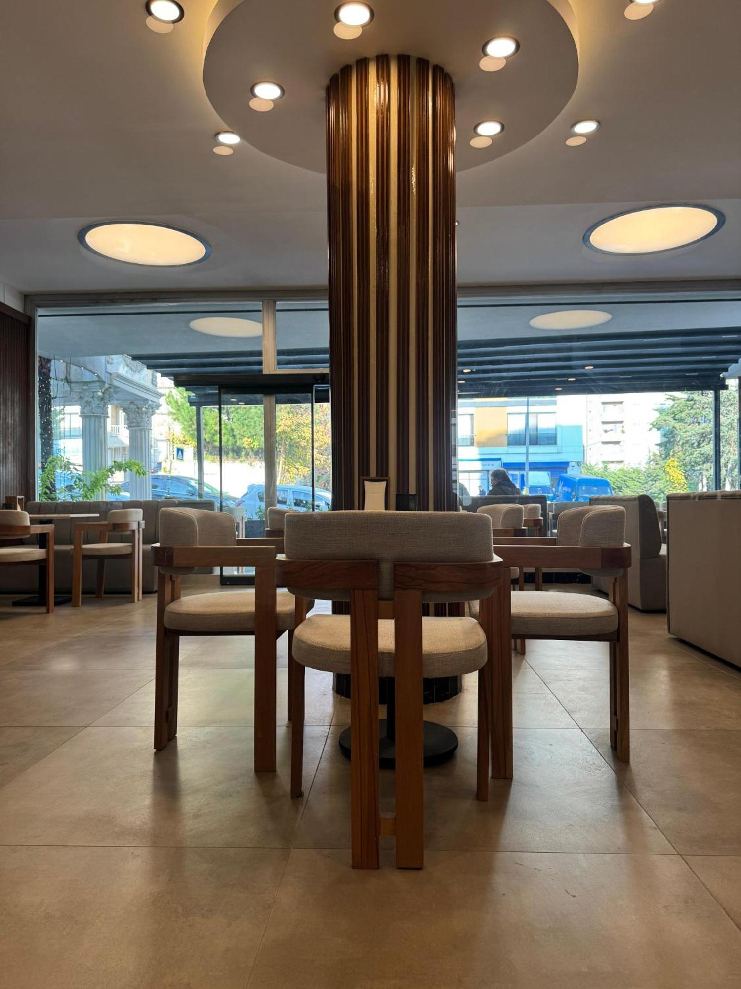 Istanblu Hotel Atasehir Стамбул Екстер'єр фото