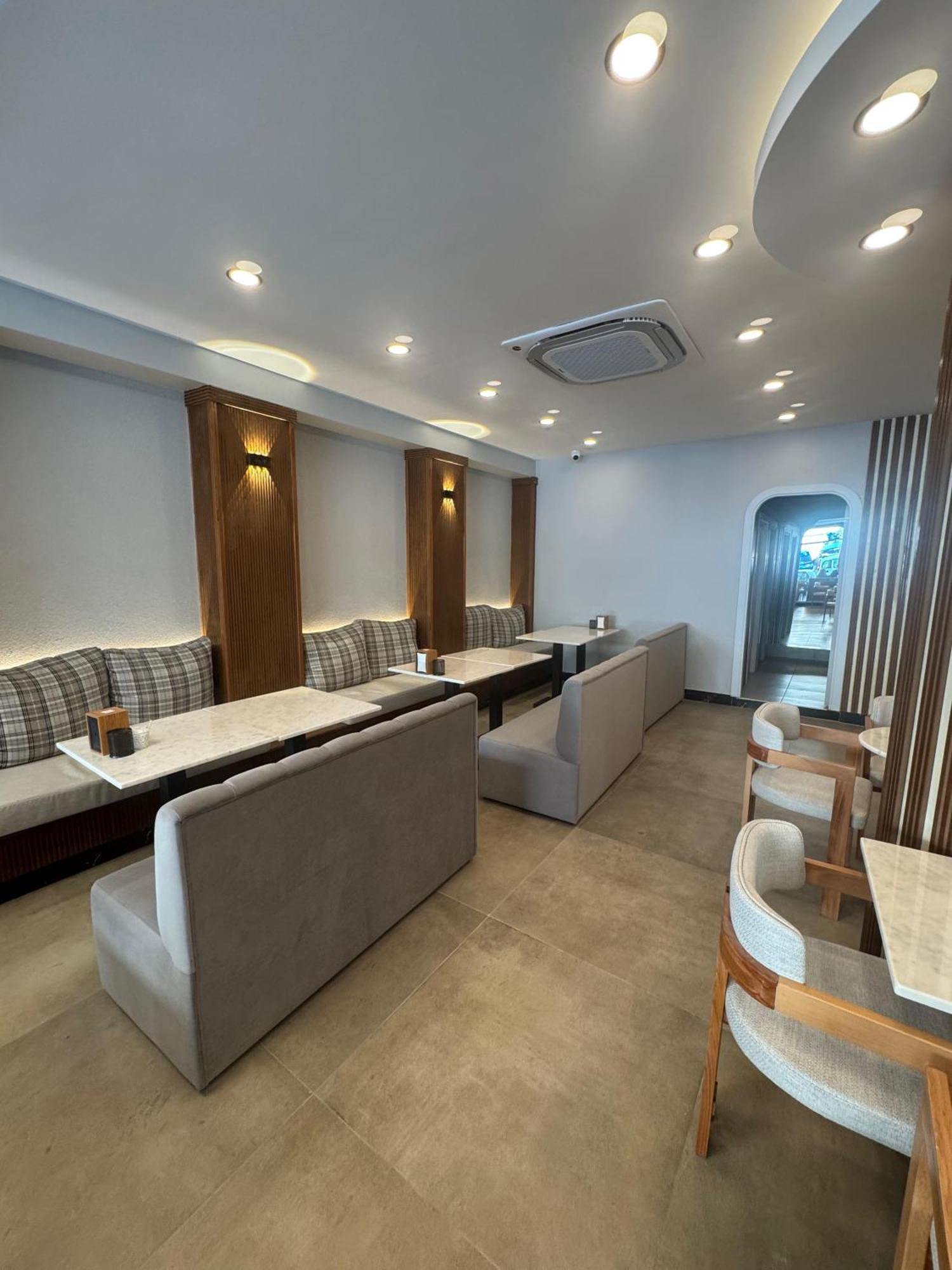 Istanblu Hotel Atasehir Стамбул Екстер'єр фото